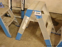 Alu uitzettrap vv 2 sporten - afbeelding 1 van  2