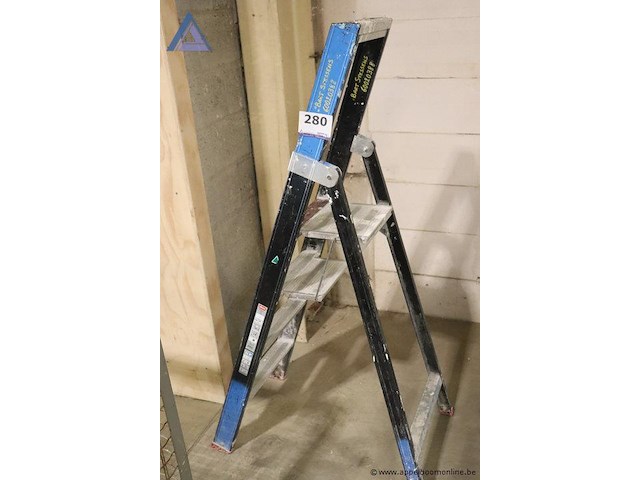 Alu uitzettrap vv 3 sporen altrex - afbeelding 1 van  2