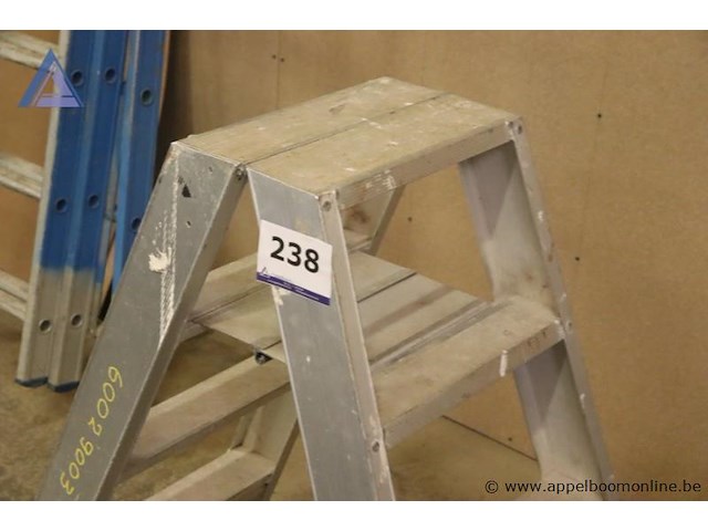 Alu uitzettrap vv 3 sporten - afbeelding 2 van  2