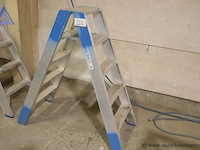 Alu uitzettrap vv 5 sporten - solide - afbeelding 1 van  2