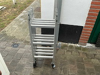 Alu vouwladder - afbeelding 1 van  2