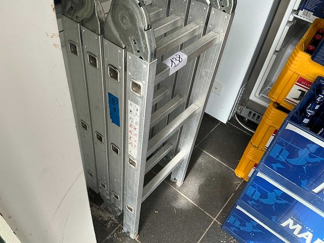Alu vouwladder - afbeelding 2 van  2