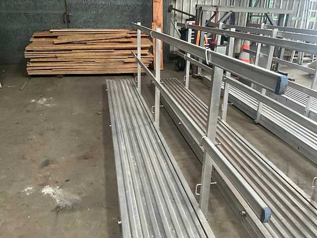 Alu werkbrug/loopstelling - afbeelding 4 van  7