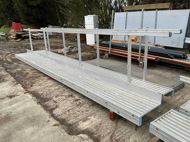Alu werkbrug/loopstelling - afbeelding 1 van  6