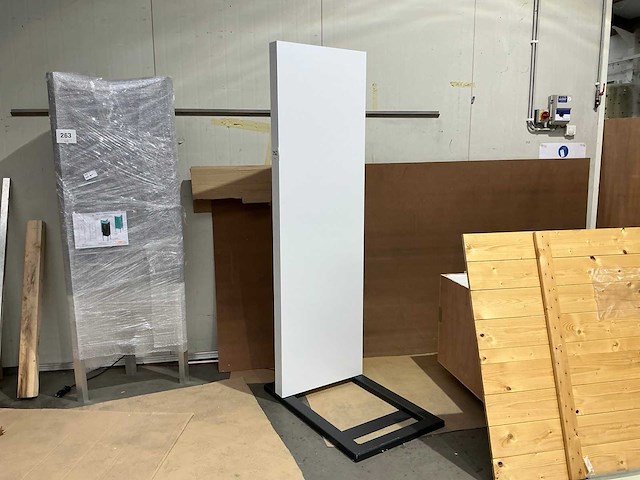 Alu zuil op voet - afbeelding 1 van  3