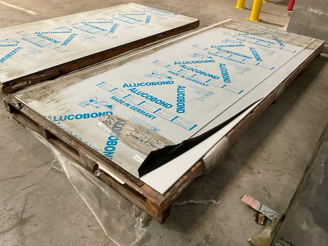 Alucobond plaat (3x) - afbeelding 1 van  2
