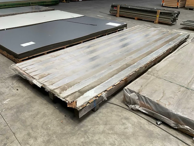 Alucobond plus anodized look plaat - afbeelding 1 van  5