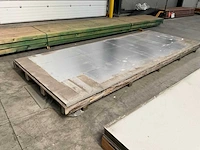 Alucobond plus natural brushed plaat (4x) - afbeelding 1 van  7