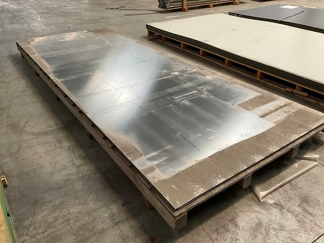 Alucobond plus natural brushed plaat (4x) - afbeelding 7 van  7