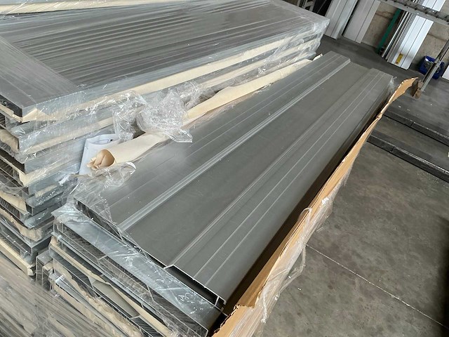 Aluminium aanhangwagen zijwanden (105x) - afbeelding 1 van  8