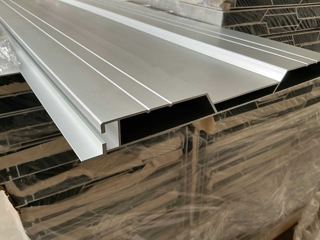 Aluminium aanhangwagen zijwanden (105x) - afbeelding 5 van  7