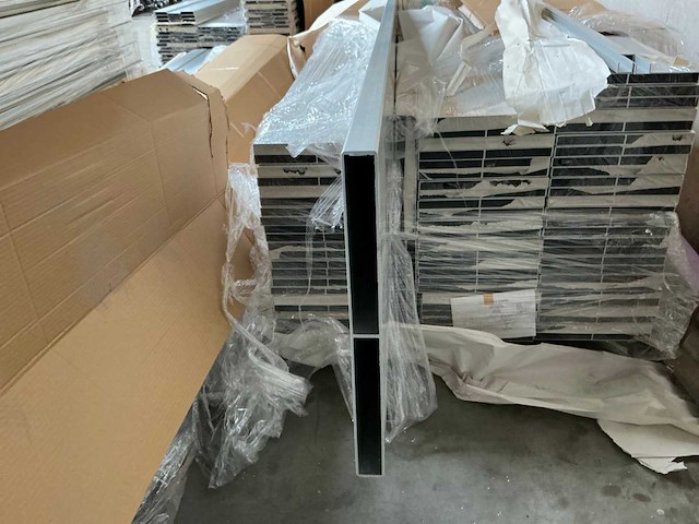 Aluminium aanhangwagen zijwanden (78x) - afbeelding 6 van  6