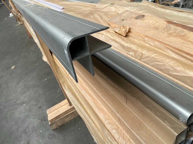 Aluminium afwerkingsprofiel (50x) - afbeelding 2 van  4