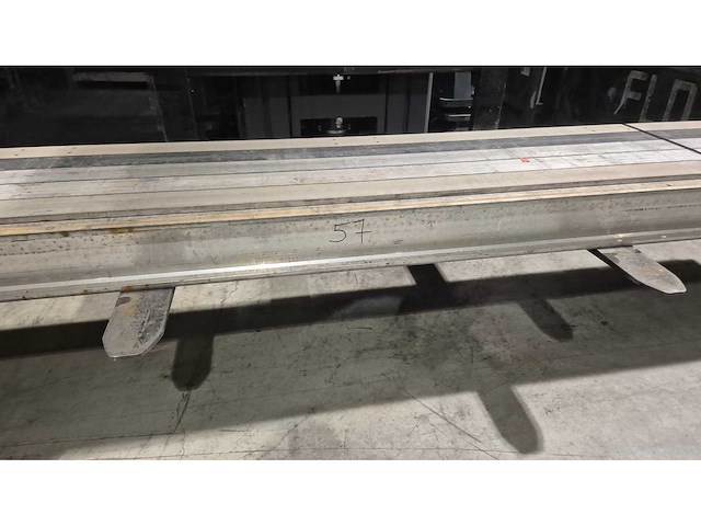 Aluminium beam (10x) - afbeelding 3 van  3