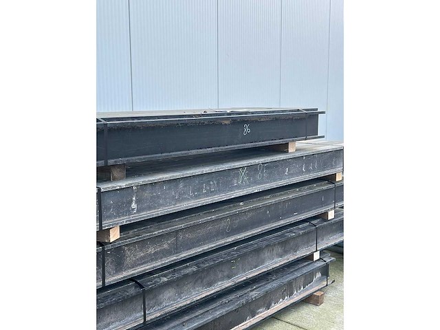 Aluminium beam - afbeelding 1 van  2