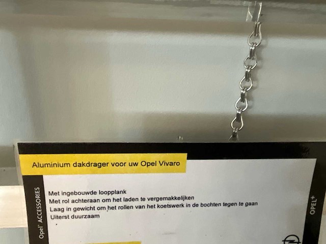 Aluminium dakdrager voor opel vivaro met loopplank en laadrol - afbeelding 3 van  3