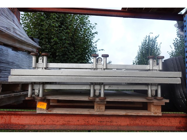 Aluminium daklaadsysteem - afbeelding 2 van  5