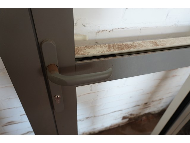 Aluminium deur - afbeelding 4 van  4