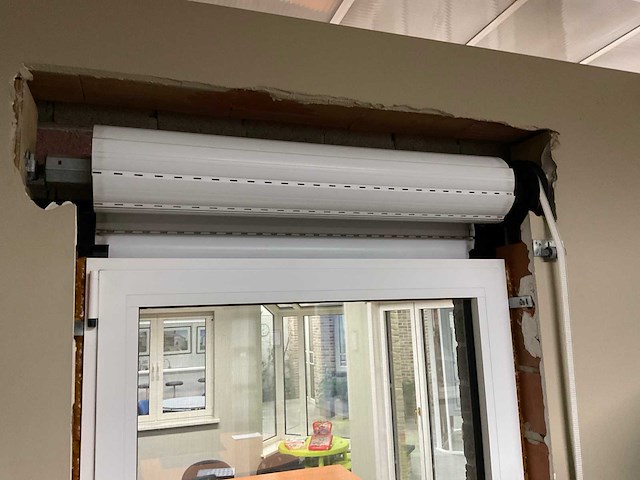 Aluminium draai/kiepraam - afbeelding 2 van  2