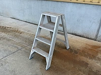 Aluminium dubbele trapladder – 2 x 4 treden - afbeelding 2 van  5