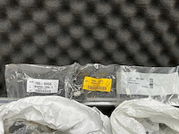 Aluminium gereedschap of opslagkoffer vol kabel-/connectorkits met d-sub mini-connectoren - afbeelding 2 van  9