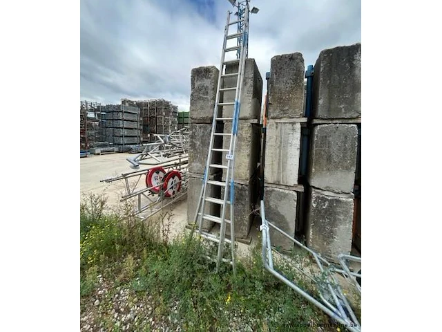 Aluminium ladder 2x14 sporten - afbeelding 1 van  1