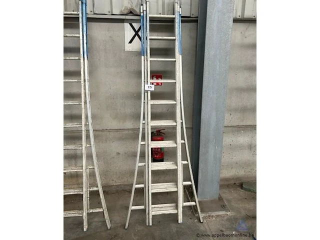 Aluminium ladder 3x10 sporten - afbeelding 1 van  1