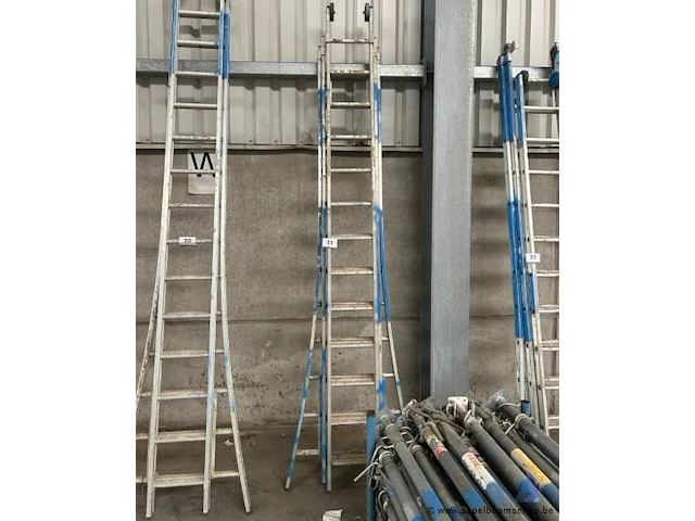 Aluminium ladder 3x12 sporten - afbeelding 1 van  1