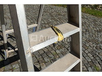 Aluminium ladder met 5 treden - afbeelding 1 van  5