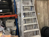 Aluminium ladder - afbeelding 1 van  2