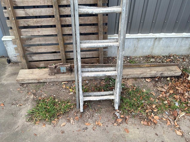Aluminium ladder - afbeelding 3 van  7