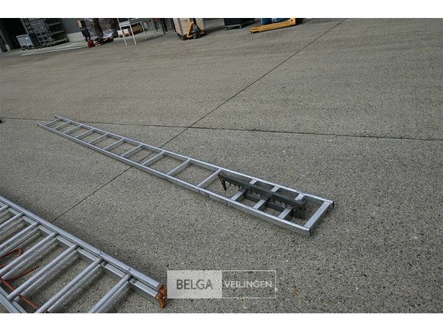 Aluminium ladder - afbeelding 1 van  4