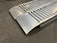 Aluminium oprijplaten met lip (ongebruikt) (2x) - afbeelding 3 van  4