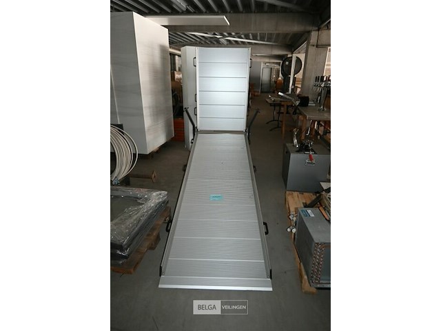 Aluminium opstapbrug - afbeelding 1 van  5