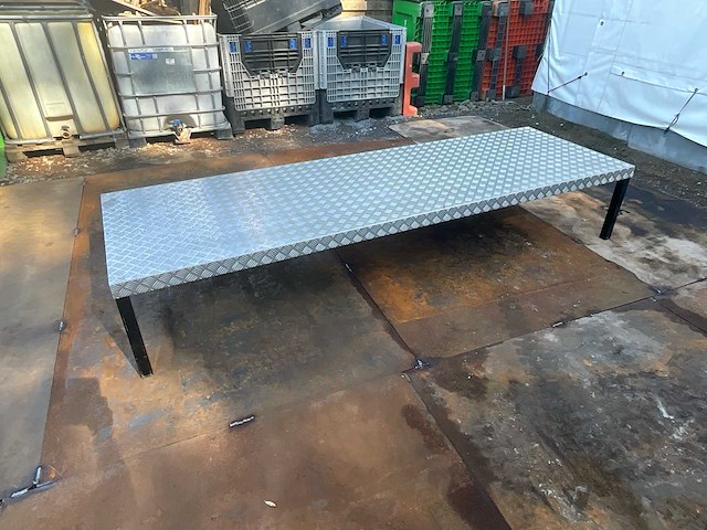 Aluminium podium - afbeelding 1 van  3
