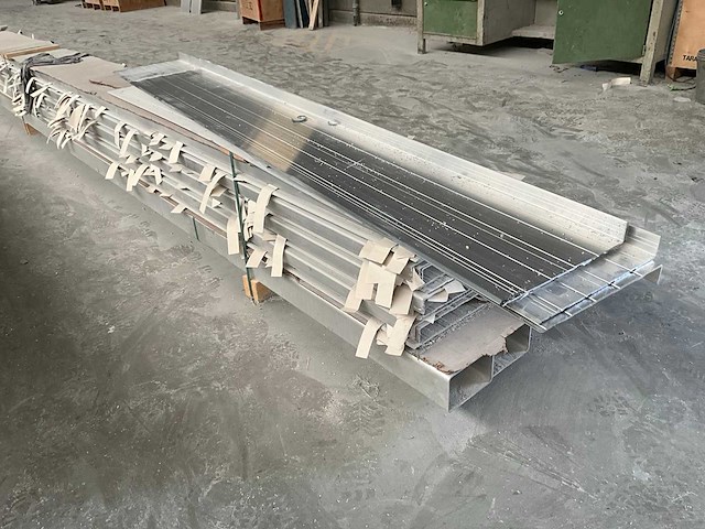 Aluminium profielen (66x) - afbeelding 8 van  9