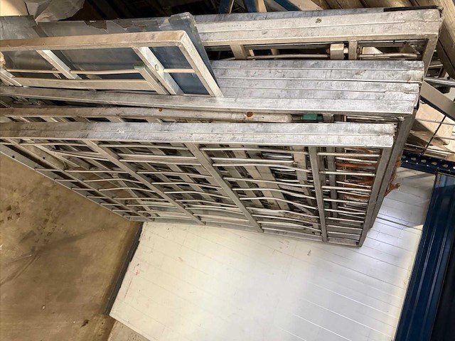Aluminium rek / markttafels verschillende modellen (13x) - afbeelding 2 van  5