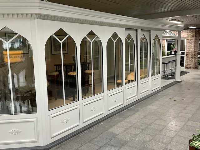 Aluminium serre met overkapping - afbeelding 10 van  11