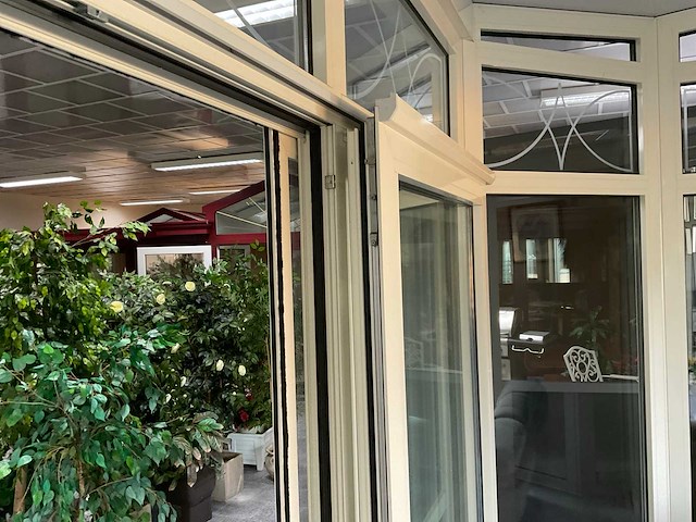 Aluminium serre - afbeelding 6 van  16