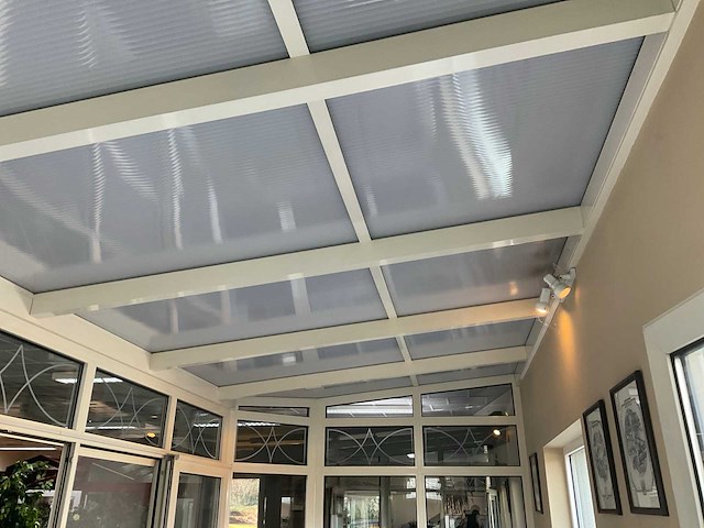 Aluminium serre - afbeelding 9 van  16