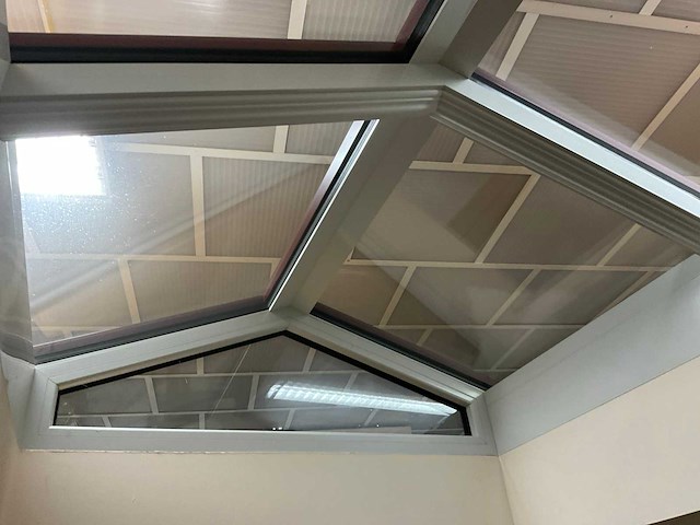 Aluminium serre - afbeelding 16 van  26