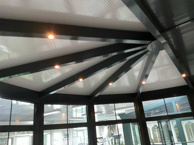 Aluminium serre - afbeelding 9 van  9