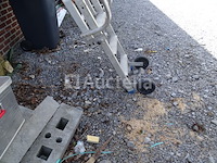 Aluminium trap (11 treden + 6 treden) als toegangsmateriaal voor platen - afbeelding 3 van  10
