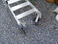 Aluminium trap (11 treden + 6 treden) als toegangsmateriaal voor platen - afbeelding 2 van  6