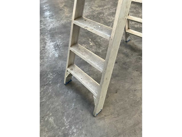 Aluminium trap - afbeelding 4 van  5