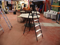 Aluminium trapladder - afbeelding 1 van  2
