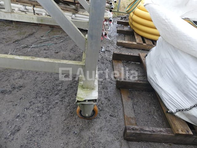 Aluminium trappad met petry-leuningen - afbeelding 1 van  9