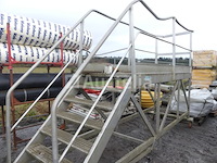 Aluminium trappad met petry-leuningen - afbeelding 4 van  9