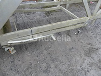 Aluminium trappad met petry-leuningen - afbeelding 8 van  9