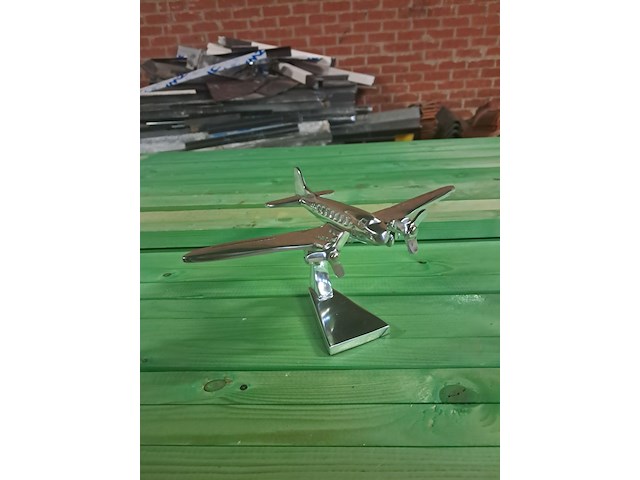 Aluminium vliegtuig dc 3 - afbeelding 1 van  4